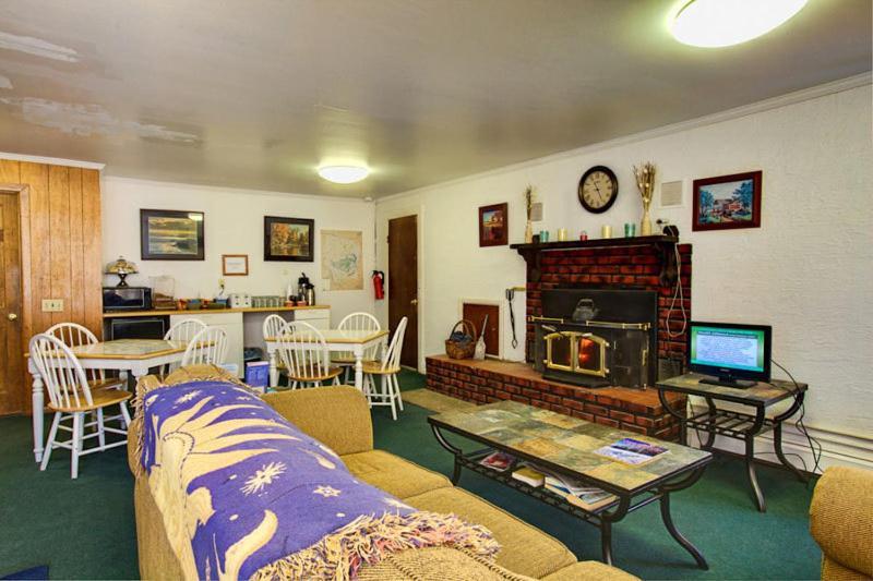 Margaretville Motel Εξωτερικό φωτογραφία
